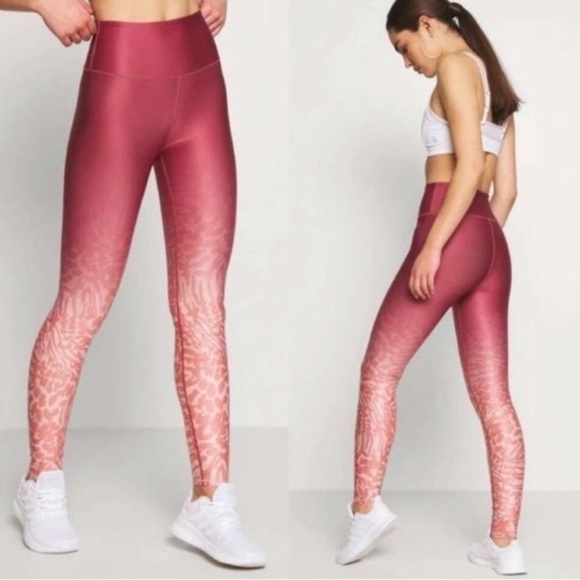 Good American Wild Hibiscus High Impact Leggings Small/1 Burgundy Ombre Drip - Picture 8 of 10